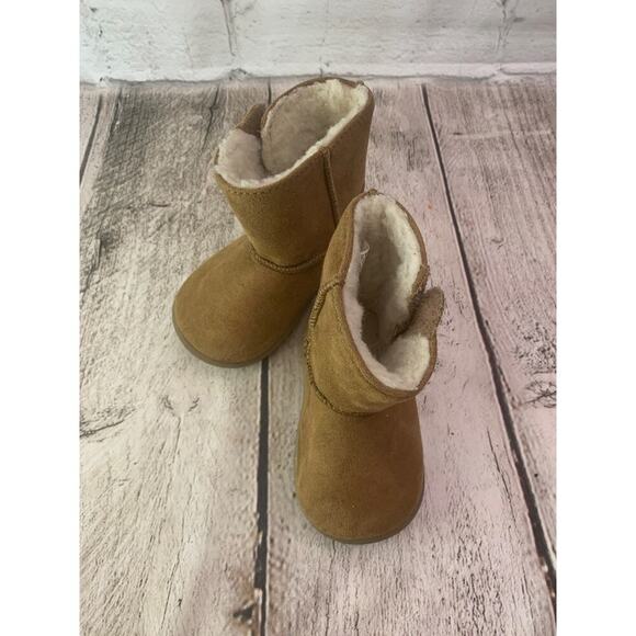 WONDER NATION Girl's Chestnut Cozy Faux Shearling Boots / Size: 3 - Picture 1 of 9